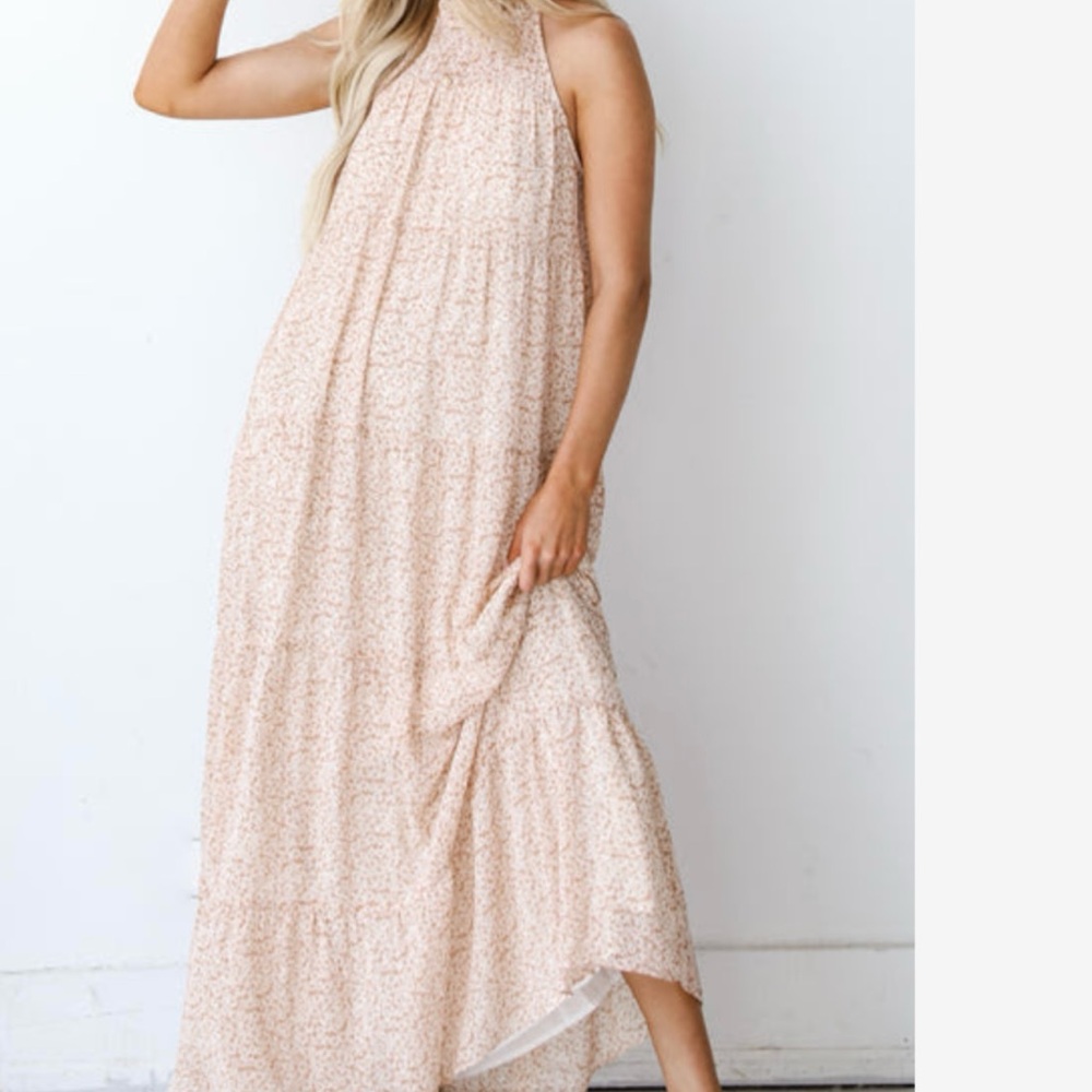 Sleeveless Tiered Maxi Dress in Light Blush